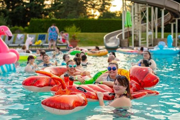Votre Guide Ultime pour un séjour en camping au Grau du Roi : Astuces et activités incontournables